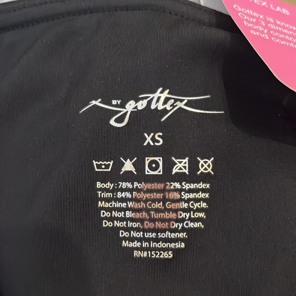 BNWT Gottex Capri Length Leggings XS - Picture 10 of 10